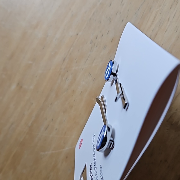 LULULEMON BOBBY PINS - Picture 6 of 11